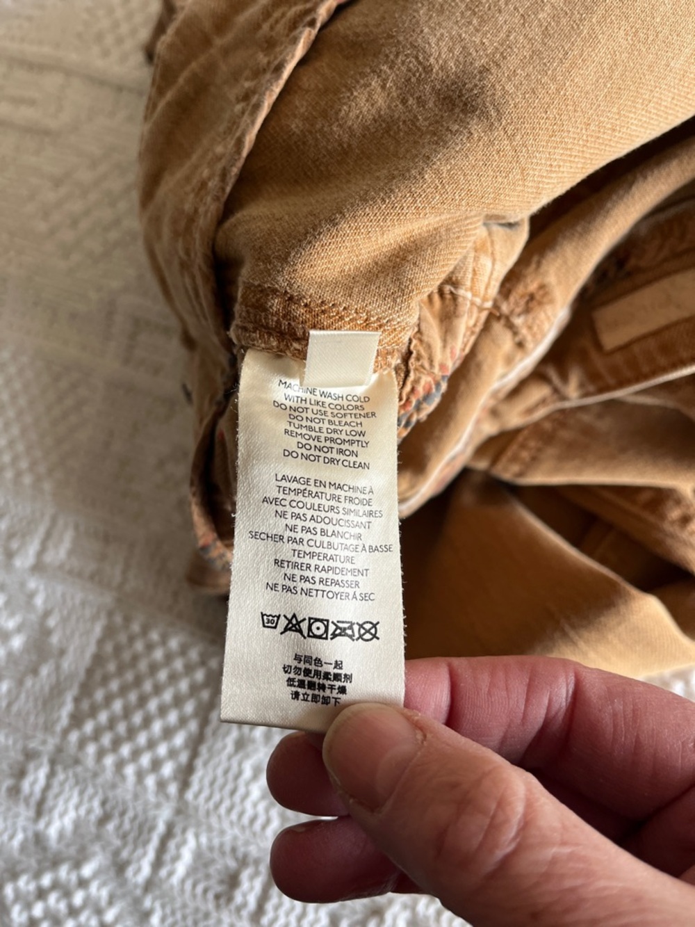 Pilcro Straight-Leg Cargo Pants in Warm Tan - Picture 11 of 13